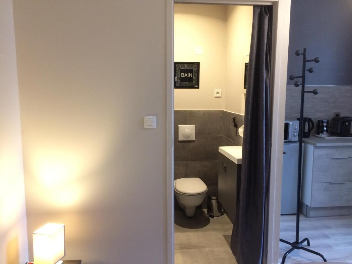 Studio Proche Gare Avec Kitchenette Et Wifi - Porte Rouge Thiviers Buitenkant foto